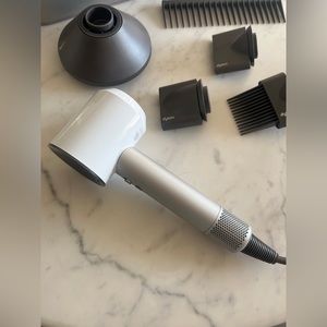 Dyson Supersonic Hair Dryer with Case and Tools